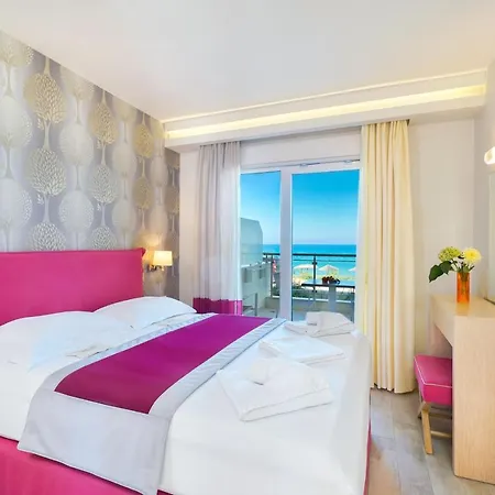 Апартаменты Iliorama Luxury