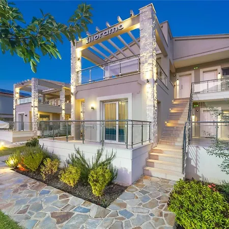 Iliorama Luxury شقة