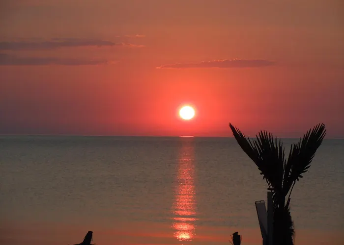 伊里奥罗玛豪华公寓 *